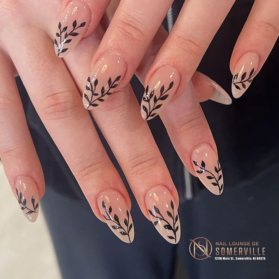 Nail Lounge De Somerville Corp